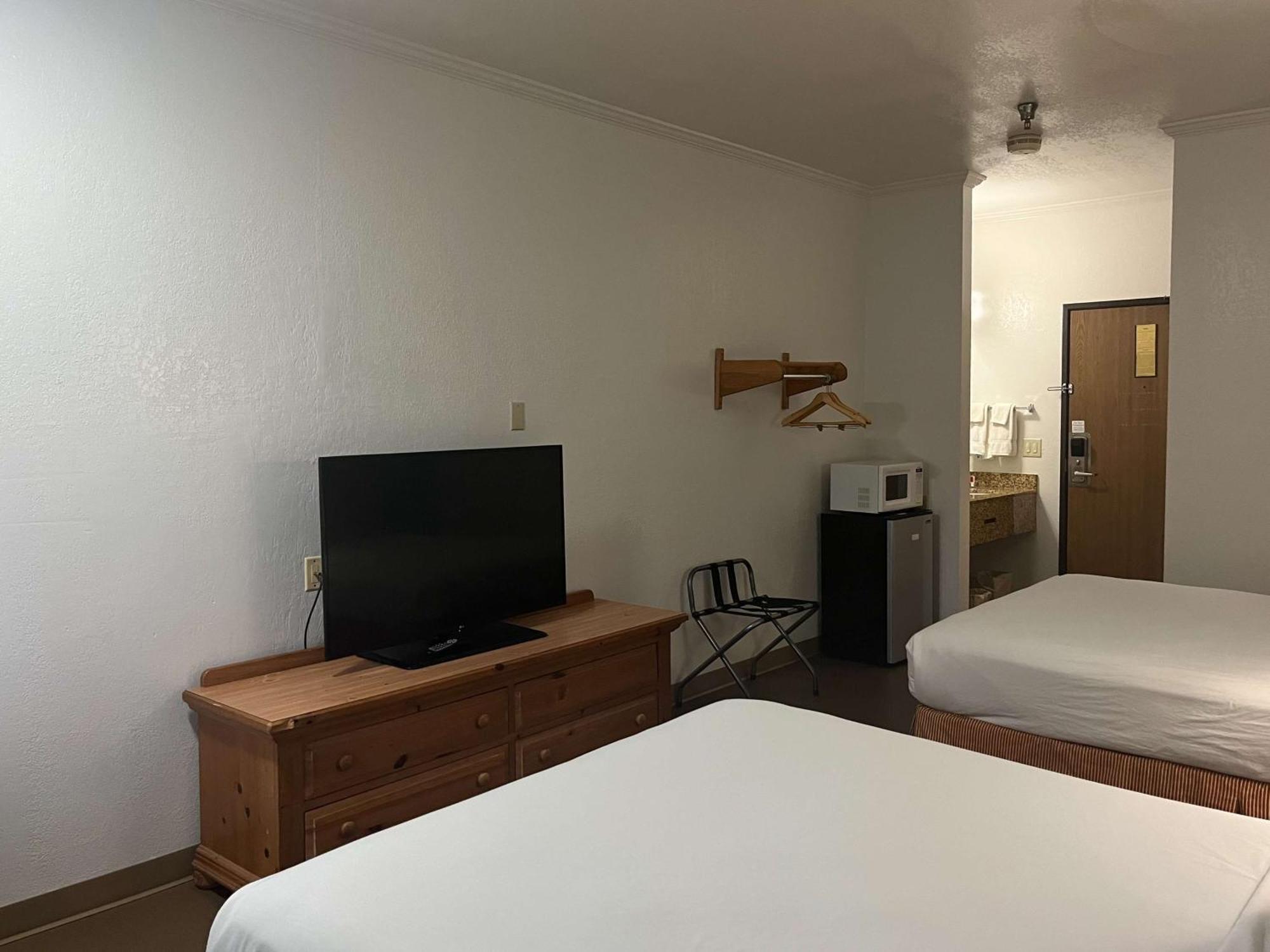 Motel 6 Portland, In 외부 사진